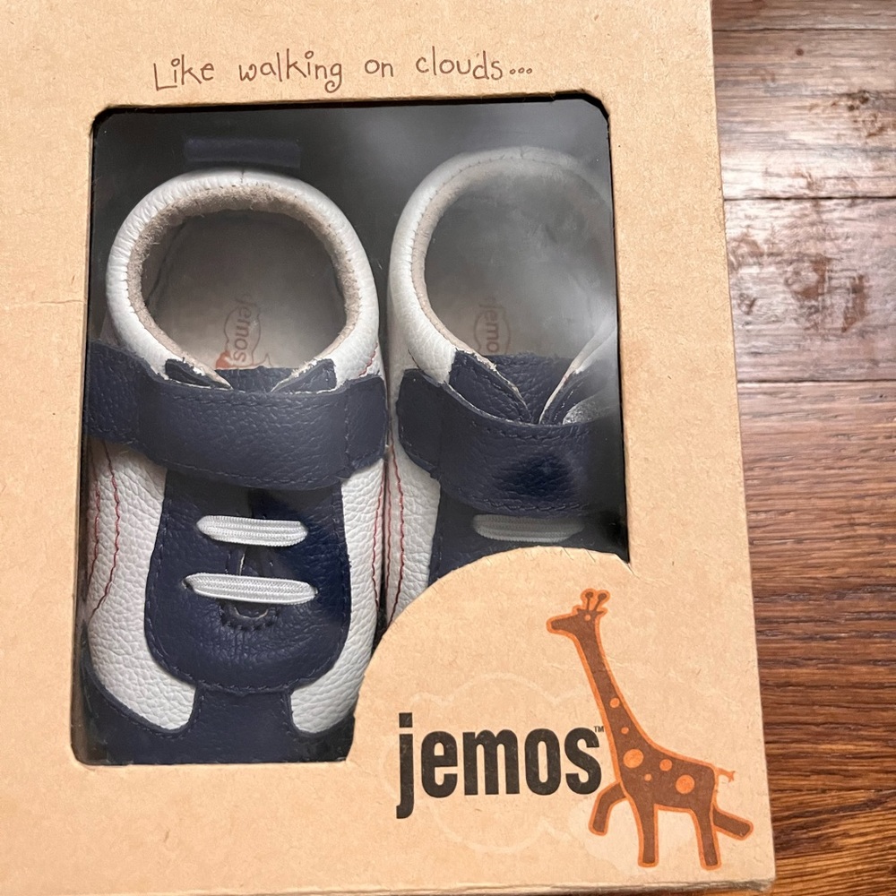 Jemos shoes Jackson model red white and blue